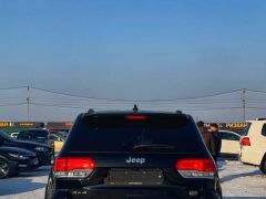 Фото авто Jeep Grand Cherokee