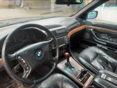 Сүрөт унаа BMW 7 серия