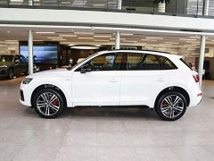 Фото авто Audi Q5