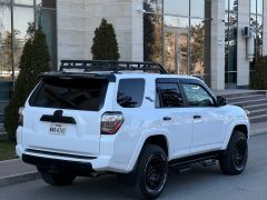 Photo of the vehicle Toyota 4Runner