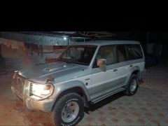 Сүрөт унаа Mitsubishi Pajero