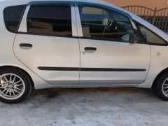 Сүрөт унаа Mitsubishi Colt