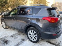 Сүрөт унаа Toyota RAV4