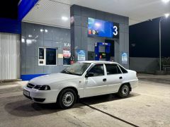 Сүрөт унаа Daewoo Nexia