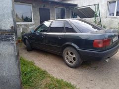 Photo of the vehicle Audi 80