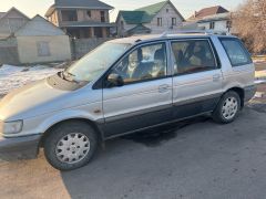 Сүрөт унаа Mitsubishi Space Wagon