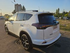 Фото авто Toyota RAV4