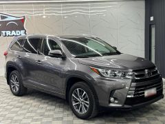 Сүрөт унаа Toyota Highlander