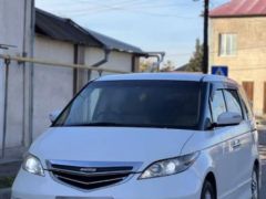 Сүрөт унаа Honda Elysion