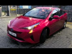 Фото авто Toyota Prius