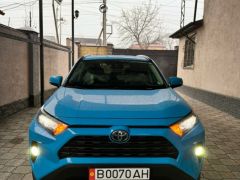 Photo of the vehicle Toyota RAV4