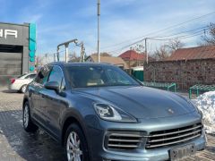 Сүрөт унаа Porsche Cayenne