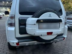 Сүрөт унаа Mitsubishi Pajero