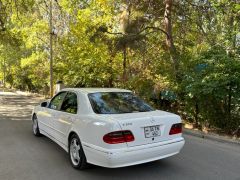 Photo of the vehicle Mercedes-Benz E-Класс