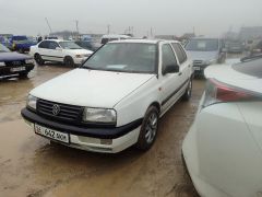 Сүрөт унаа Volkswagen Vento