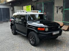 Фото авто Toyota FJ Cruiser