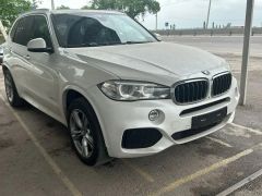 Photo of the vehicle BMW X5