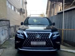 Photo of the vehicle Lexus GX