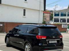 Фото авто Kia Carnival