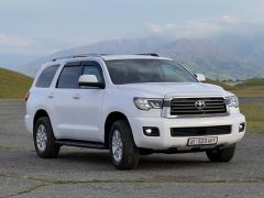 Сүрөт унаа Toyota Sequoia