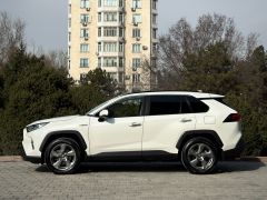 Фото авто Toyota RAV4