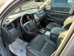 Сүрөт унаа Lexus LX