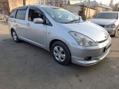 Фото авто Toyota Wish