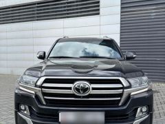 Сүрөт унаа Toyota Land Cruiser