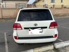 Photo of the vehicle Toyota Land Cruiser