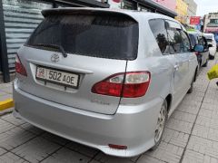 Photo of the vehicle Toyota Ipsum