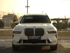 Фото авто BMW X7