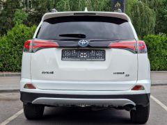 Сүрөт унаа Toyota RAV4