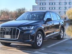 Photo of the vehicle Audi Q7