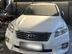 Сүрөт унаа Toyota RAV4