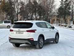 Сүрөт унаа Hyundai Santa Fe