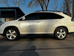 Photo of the vehicle Lexus RX