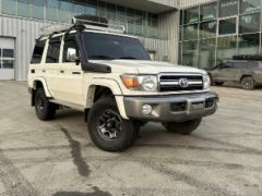 Сүрөт унаа Toyota Land Cruiser