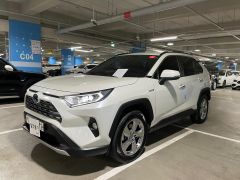 Сүрөт унаа Toyota RAV4