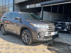 Фото авто Toyota Highlander