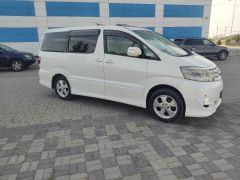 Сүрөт унаа Toyota Alphard