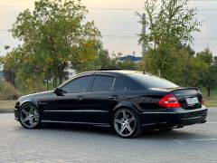 Фото авто Mercedes-Benz E-Класс AMG