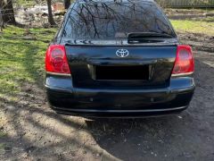 Сүрөт унаа Toyota Avensis