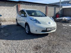 Фото авто Nissan Leaf