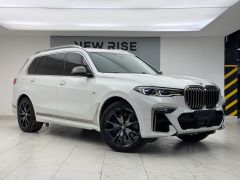 Фото авто BMW X7