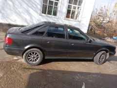 Сүрөт унаа Audi 80