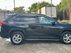 Photo of the vehicle Toyota RAV4