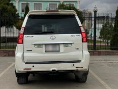 Photo of the vehicle Lexus GX