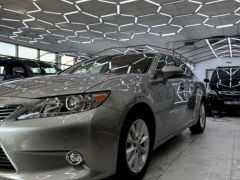 Photo of the vehicle Lexus ES