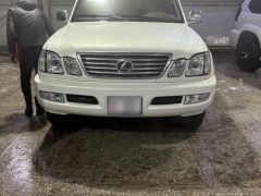 Photo of the vehicle Lexus LX