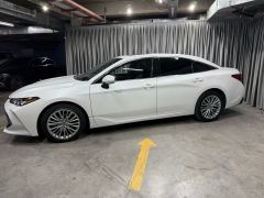 Фото авто Toyota Avalon